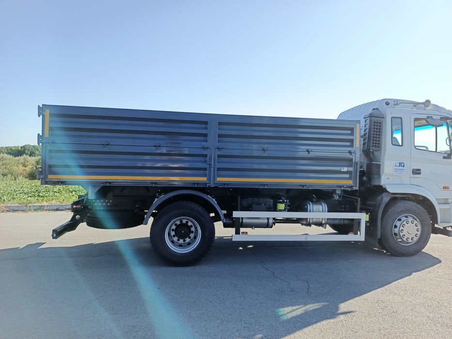 Самоскид, самосвал, зерновоз,сільхознік.