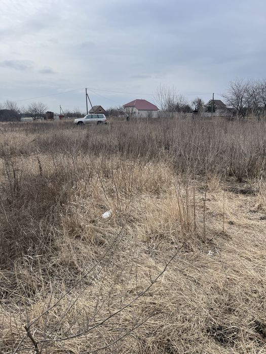 Продам участок на Дубраве