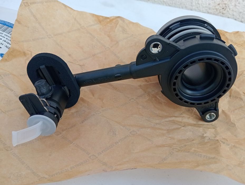 Bomba secundária de rolamento