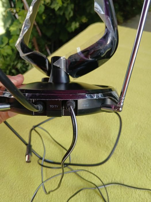 Antena de interior marca For All modelo SV9143R02