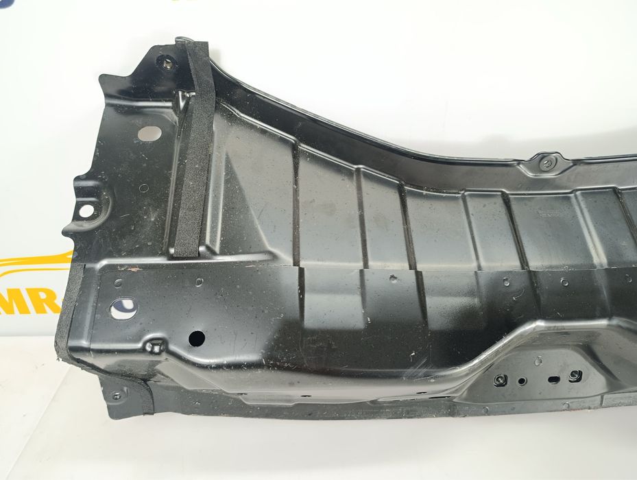 Задня панель tesla model y juniper