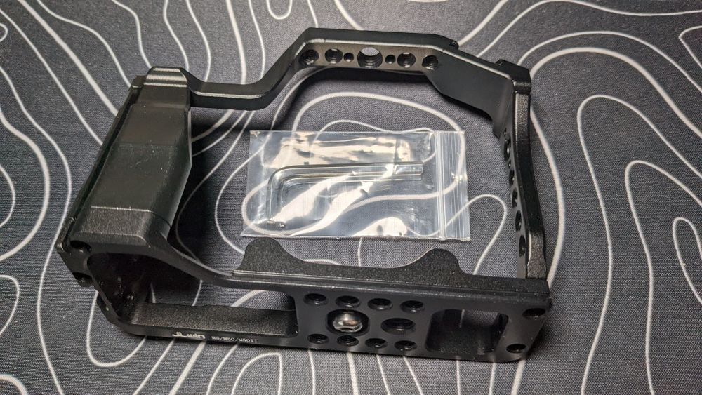 Лишився 1 комплект‼️Клітка+ручки Kit для  камери Canon EOSM M5 M50 II