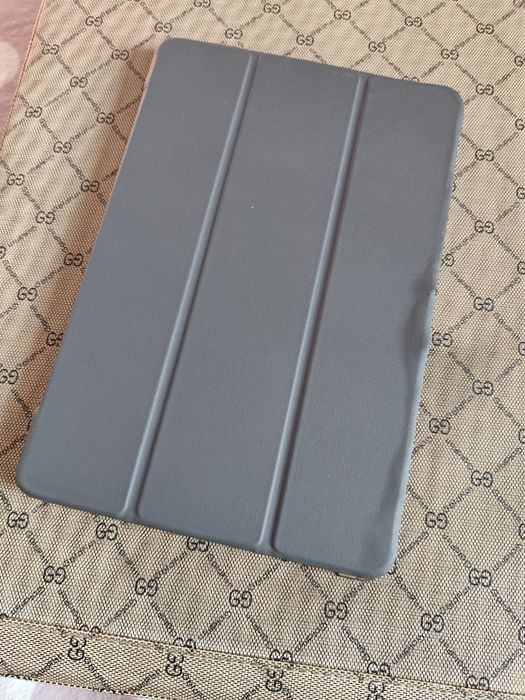 Планшет Asus  L10 6+18/128 LTE.