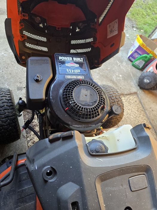 Kosiarka traktorek mackuloch model  850