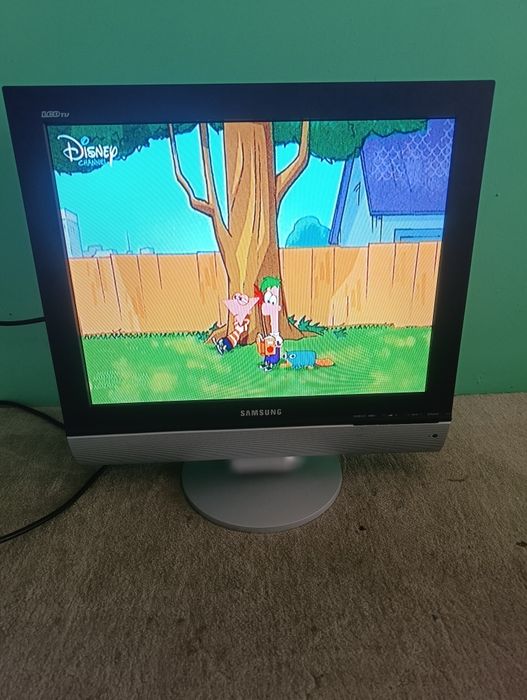 Tv LCD Samsung 20 polegadas