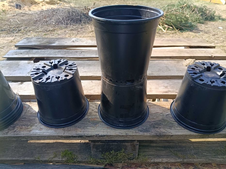 Doniczki produkcyjne  2.5 litra