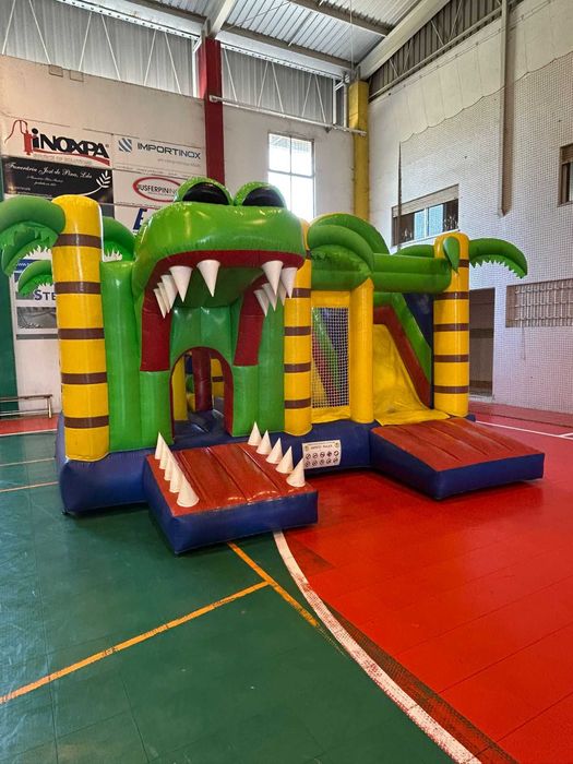 Insufláveis e Animações