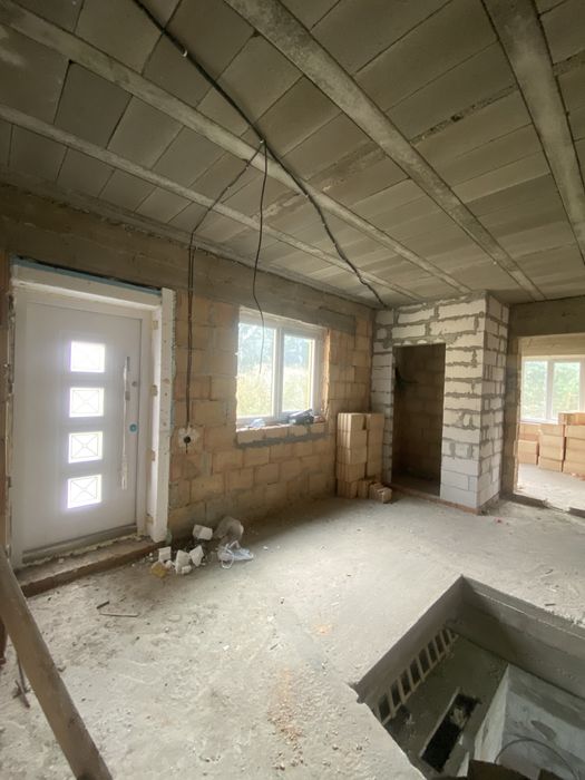 Продажа дома 400м2 с. Музычи, Киевская область, 19 соток