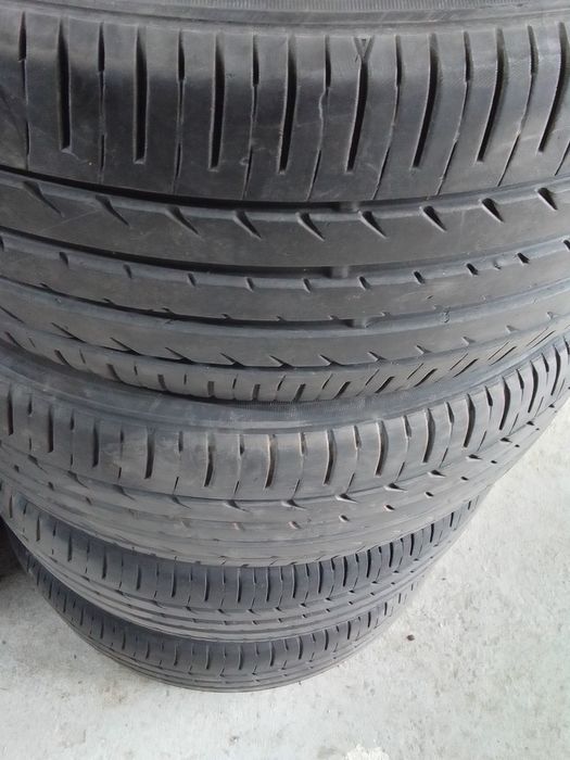 Cena za 4 Opony letnie 215/50r18 TOYO 6mm