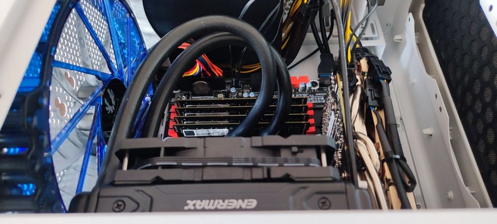 Computador Gaming BitFenix|Intel i7|16GB|M2 256GB|HD 1TB|GTX 1660 Ti