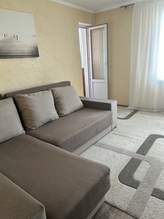 Центр міста,продам 2к квартиру, Лагунової 10, гарний стан.