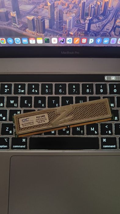 Оперативная память (ОЗУ, RAM) OCZ PC2-6400 Platinum 1гб (512мб х2)