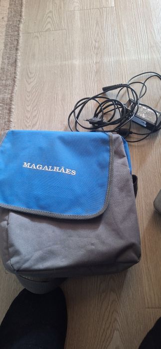 Portátil Magalhães – Com Carregador e Bolsa Original