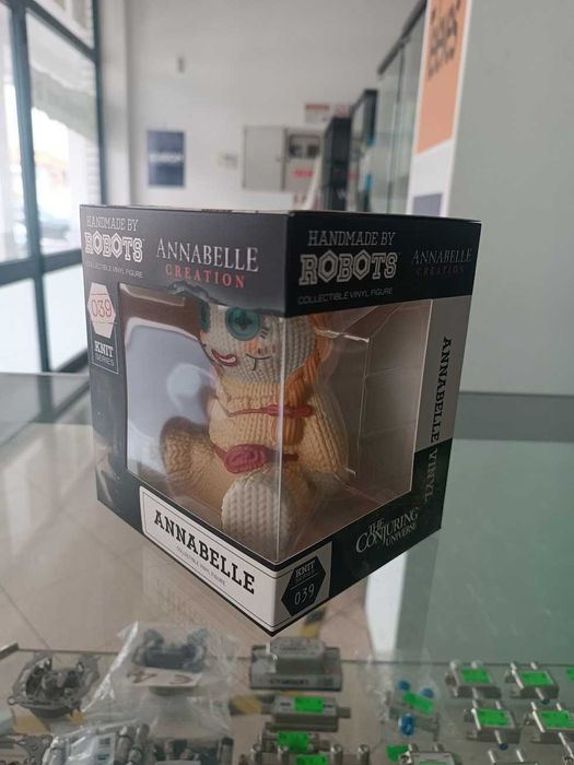 Handmade By Robots Annabelle Creation Annabelle 039