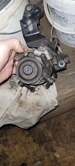 Podstawa filtra paliwa toyota 2,0 d4d 2,2 dcat