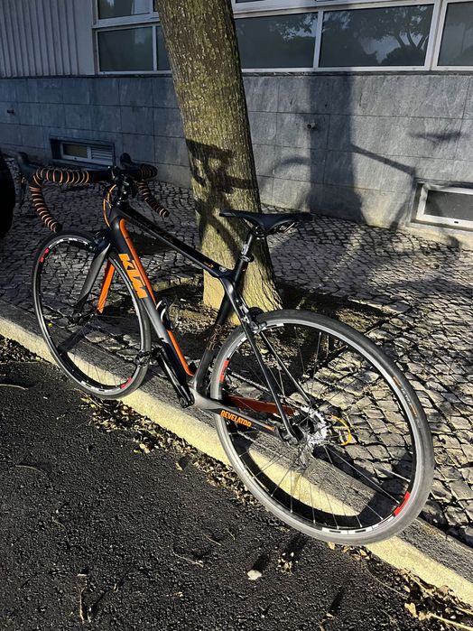 KTM Revelator em carbono, tamanho 52 (S), excelente estado