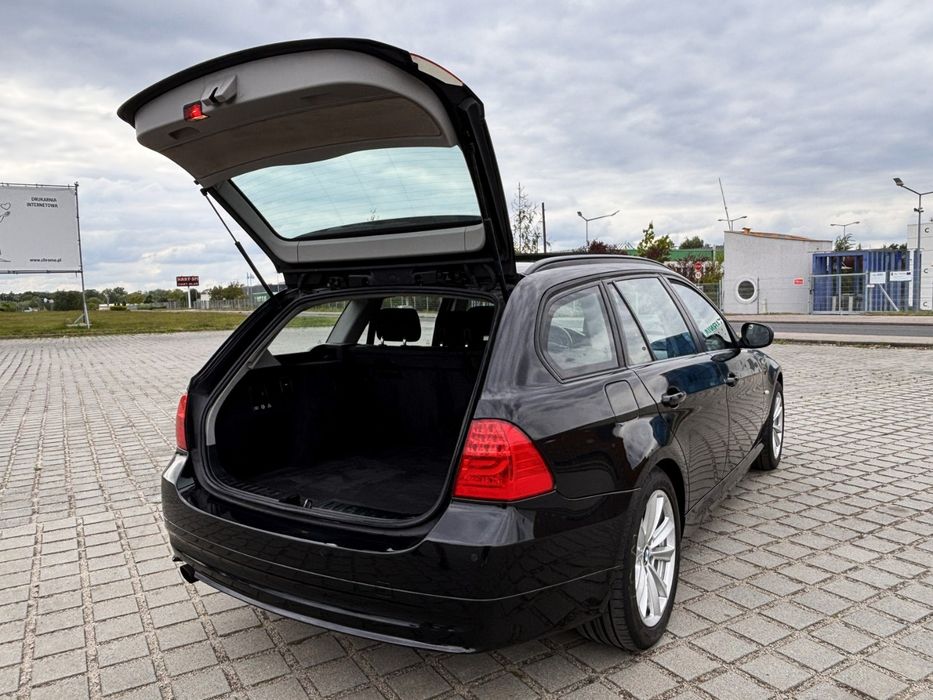 BMW  e91 2012 143km