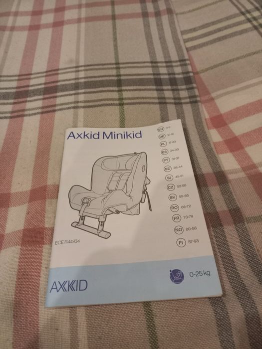 Fotelik samochodowy  Axkid Minikid + Gratisy