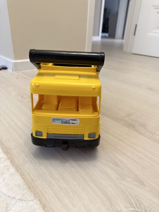 Продам машину гарний стан