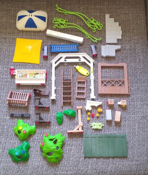Lote peças incompletas Playmobil
