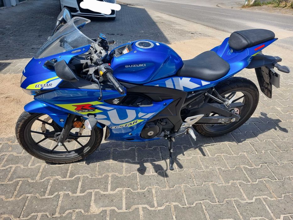 Vendo Suzuki GSX125R