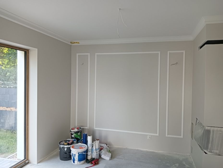 Szpachlowanie, Malowanie natryskowe