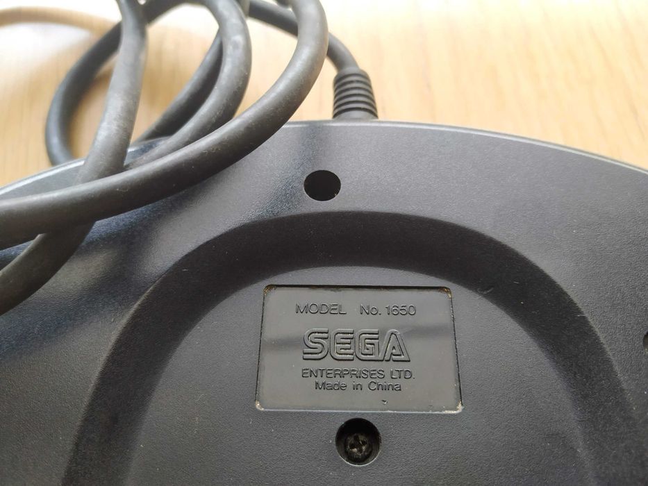 Comando Original SEGA Mega Drive (Model 1650) 3 Botões