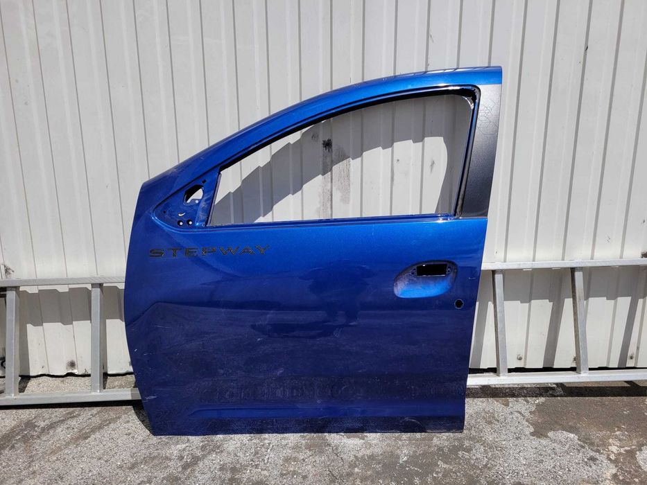 Porta Frente Esquerda Dacia Sandero II