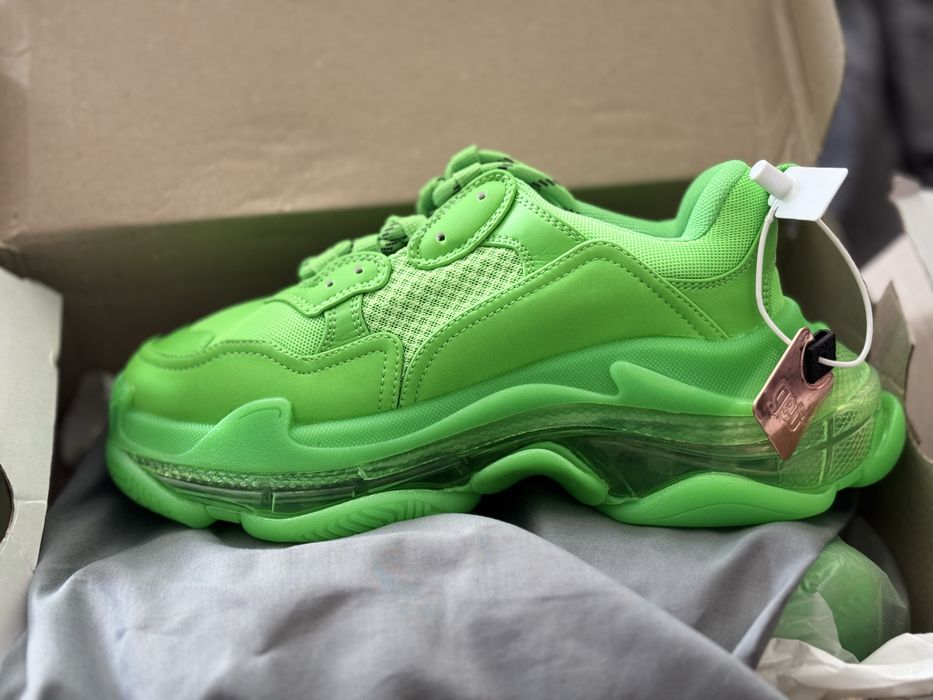 Кросівки Balenca