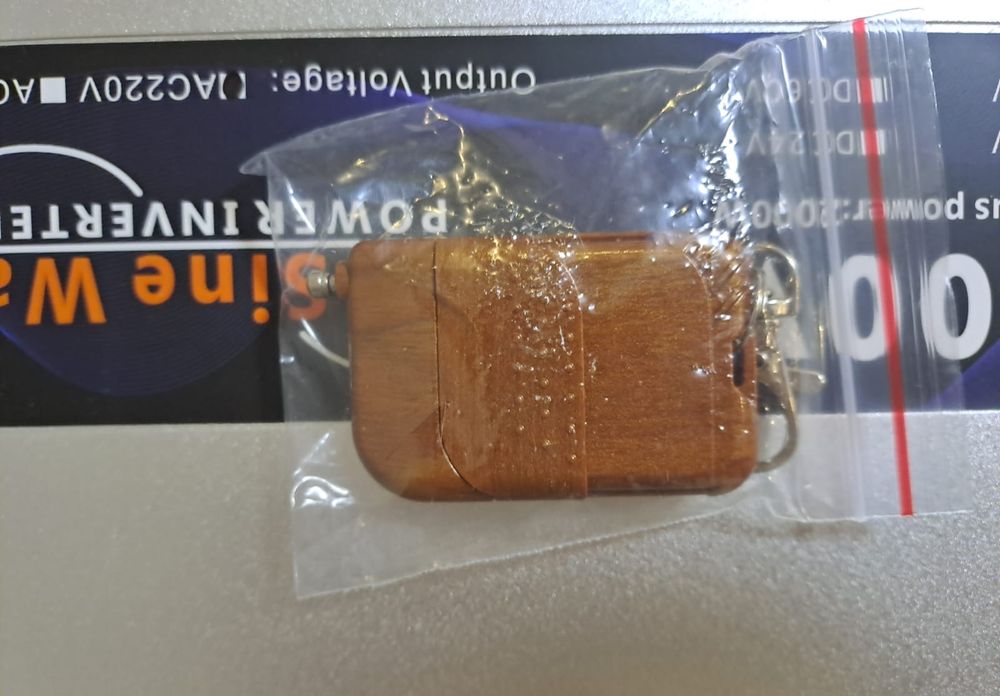 Інвертор 12-220V