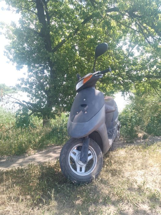 Продам скутер Suzuki Let's II