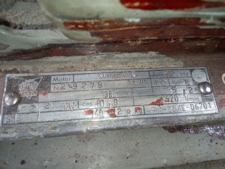 silnik elektryczny 0,80kw  2890 obrotów  220/380V