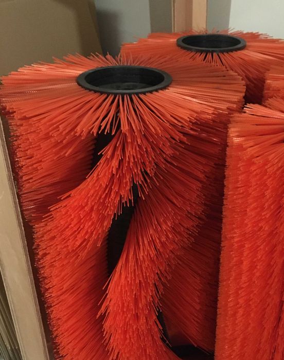 Brodd Gothia oraz Master - szczotka walcowa główna fi 750 mm