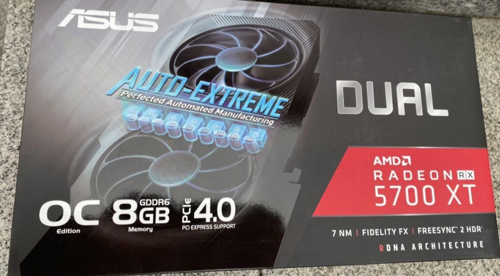 Rx 5700xt + pudełko