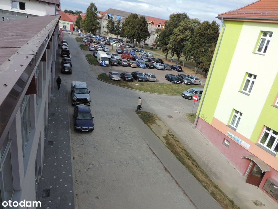 Lokal Użytkowy 100m Centrum Miasta ! Parter ! Parkingi ! 2 Wejścia
