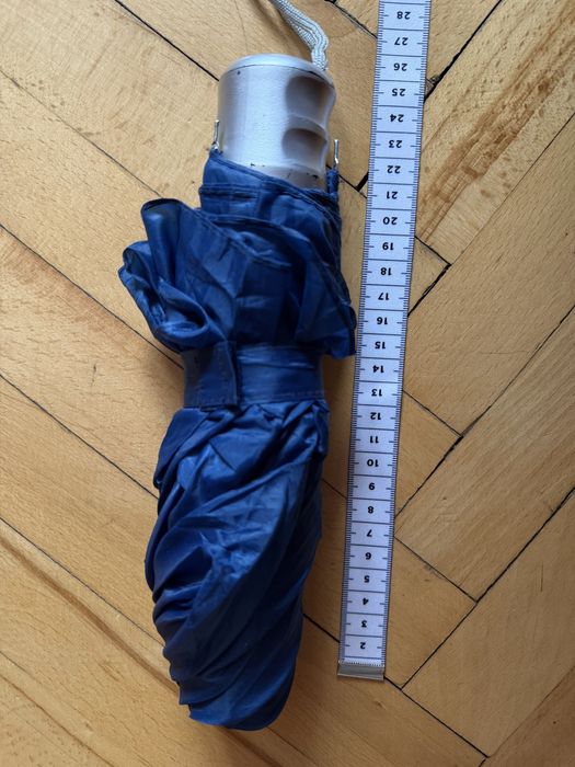 Nowa parasolka firmowa