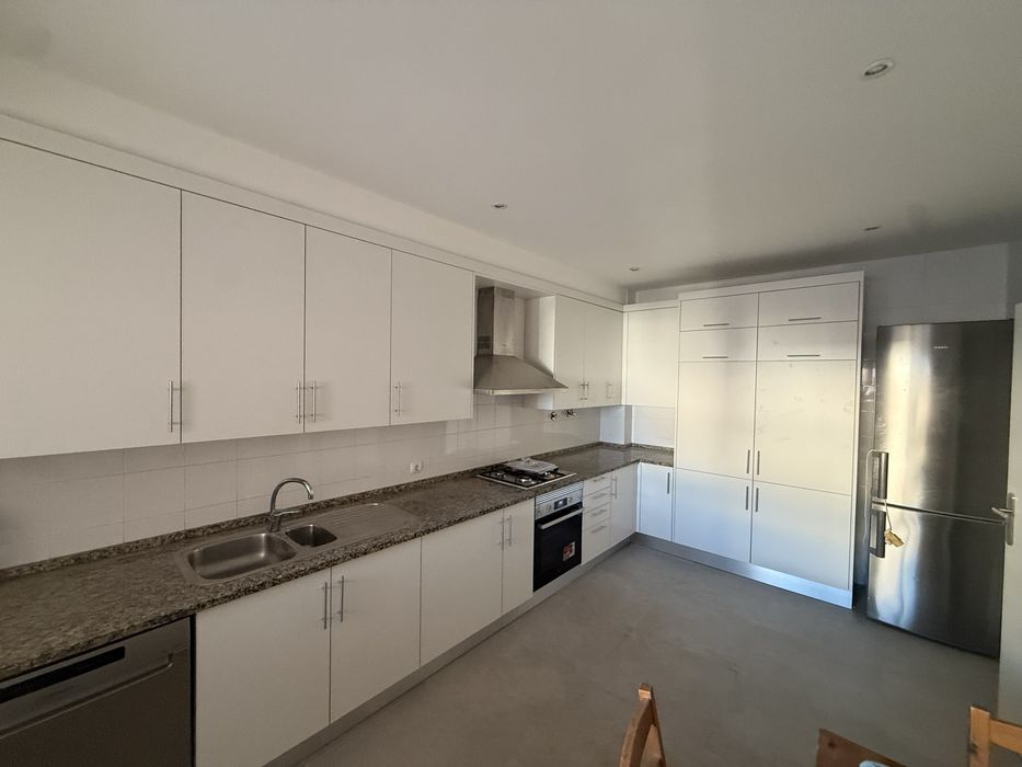 Apartamento T4 em Oeiras