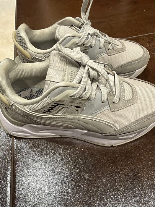 Жіночі кросівки Puma