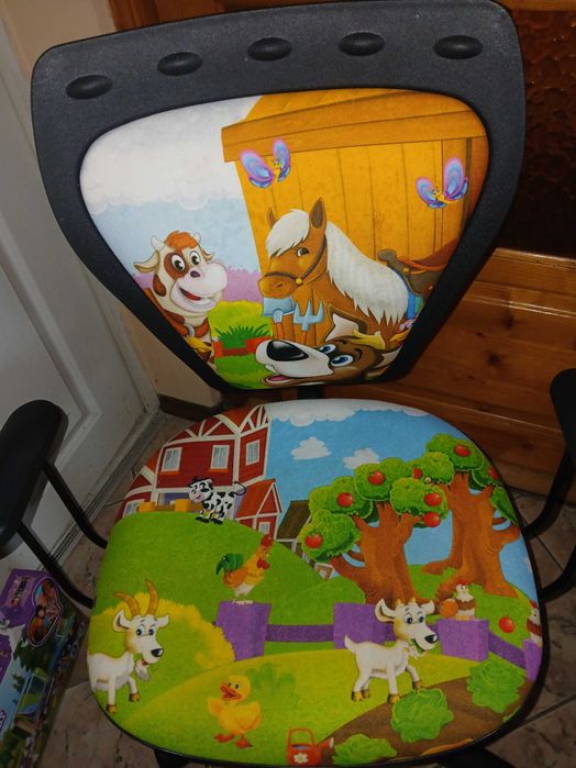 Krzesło obrotowe dziecięce farma