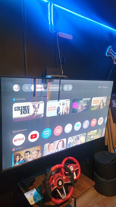 Telewizor TCL 55C655   55" - uszkodzony ( pęknięta matryca)