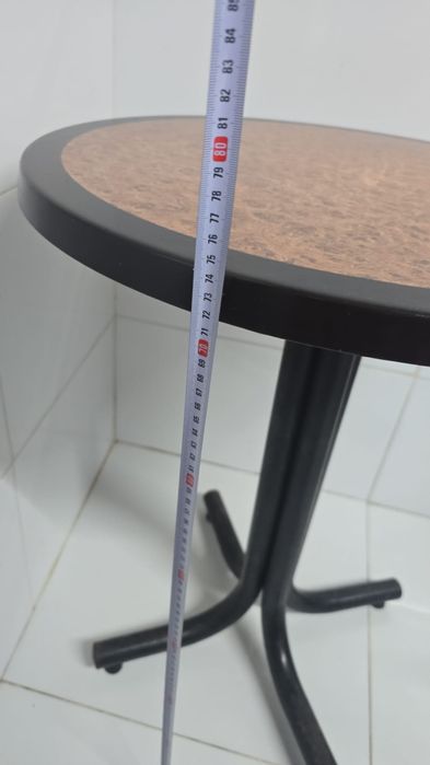 3 mesas de café em bom estado