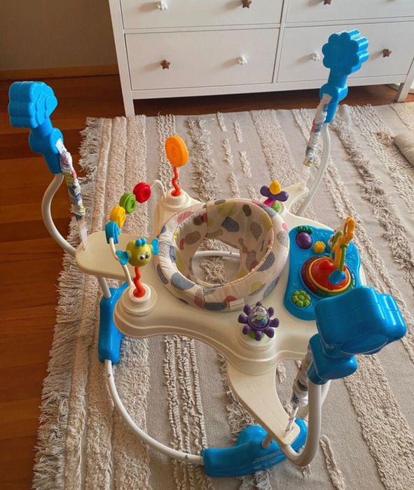 Centro de atividades e saltador Babyjumper da Vertbaudet