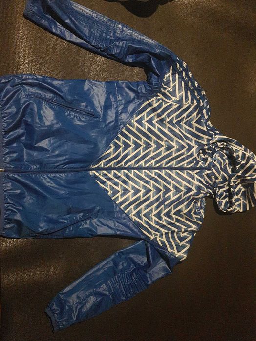 Продам ветровку Adidas original