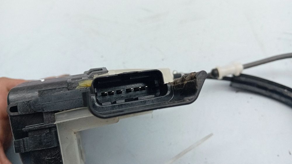 Fechadura / fecho porta trás esquerdo CITROËN C3 III (SX)