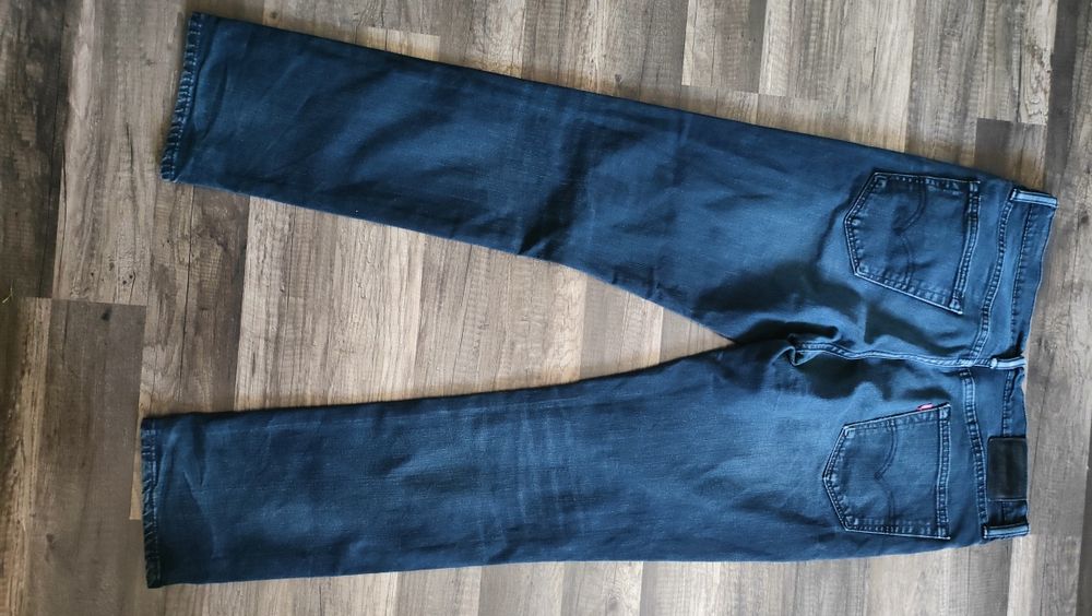 klasyczne spodnie LEVI'S 511  34/32