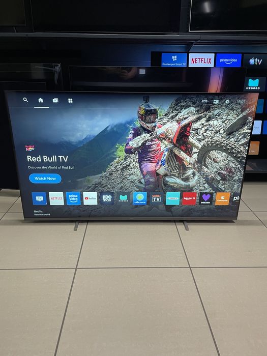 65" 4К UHD PHILIPS Смарт Український 65PUS7608 з Німеччини  Полоси Дефект
