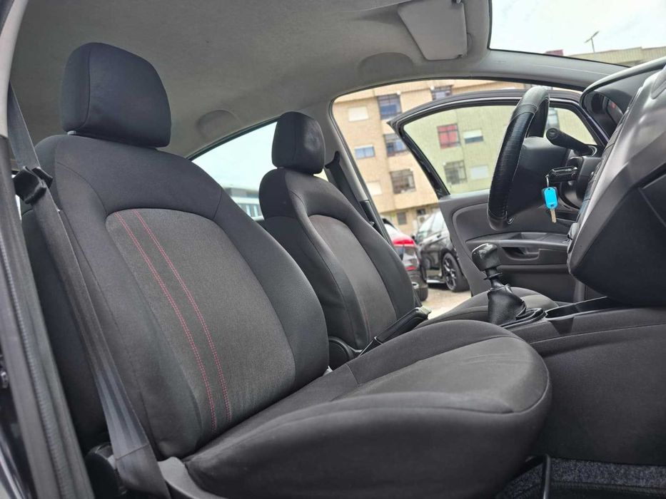 Fiat Punto 1.2 69Cv "Nacional"