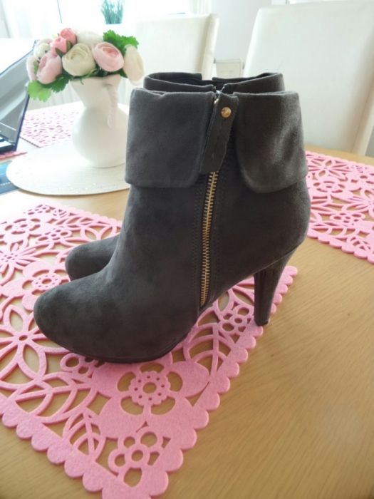 Nowe botki szare r. 41