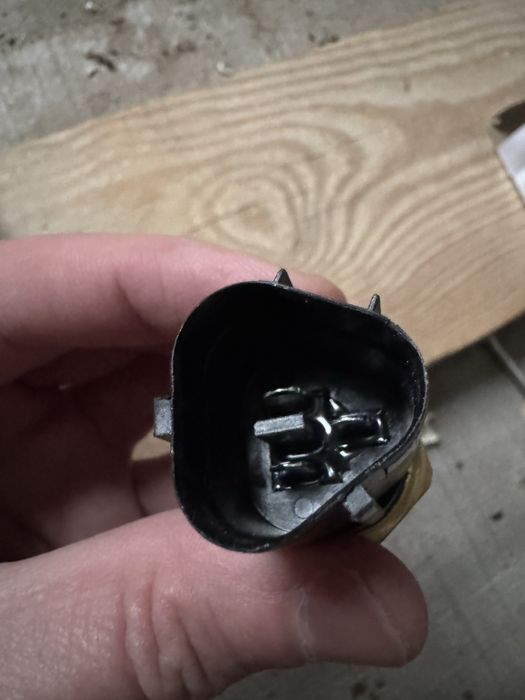 Датчик включення вентилятора авто SEAT IBIZA 6L