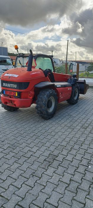 Empilhador Multifunções Manitou